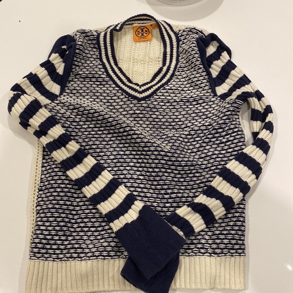 Tory Burch S sweater - Picture 8 of 10